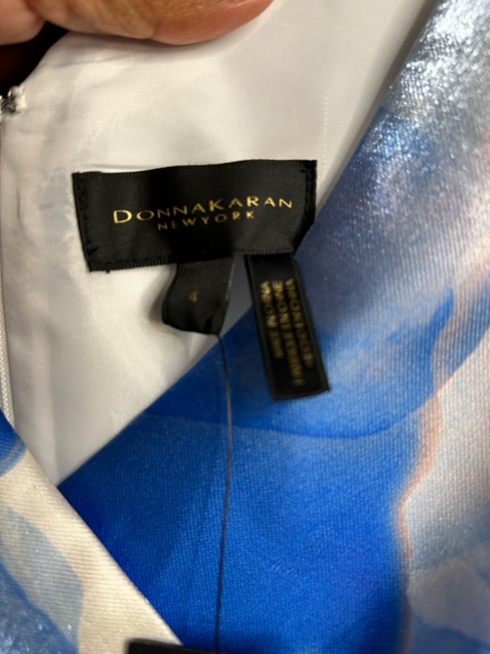 Donna Karan Blue and White Watercolor V-Neck Satin Dress SIZE 4 - Picture 6 of 7